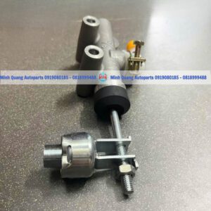 Tổng Côn Trên Hino 300 – Hướng Dẫn Bảo Dưỡng và Thay Thế