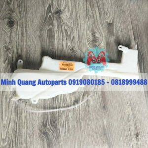 Bình nước phụ Hino 500: Vai trò và cách kiểm tra