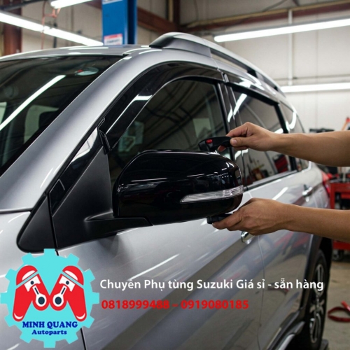 Mặt Gương Chiếu Hậu Phải Suzuki XL7 Chính Hãng: An Toàn và Tầm Nhìn Hoàn Hảo