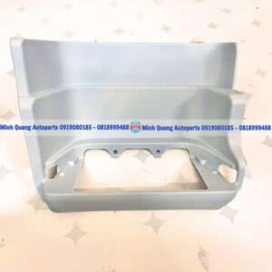 Ốp bệ bước chân dưới trái Hino 500 Eu4