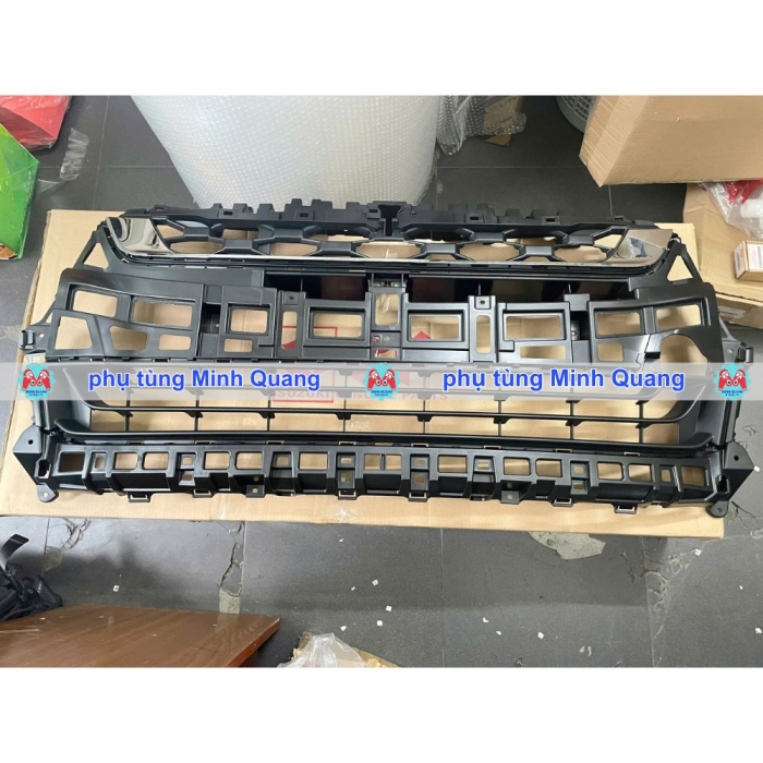 Ca lăng lưới Suzuki XL7 Hybrid 2023-2025