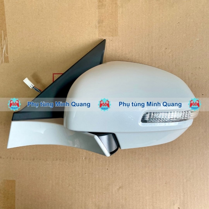 Gương chiếu hậu Suzuki Swift 2013-2017 - Có xi nhan