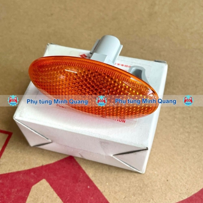 Đèn xi nhan tai xe Suzuki Celerio màu vàng - Xi nhan hông