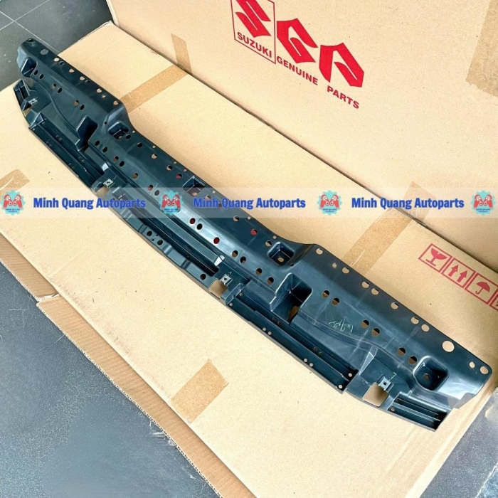 Chắn bùn gầm máy giữa Suzuki XL7 2019-2026