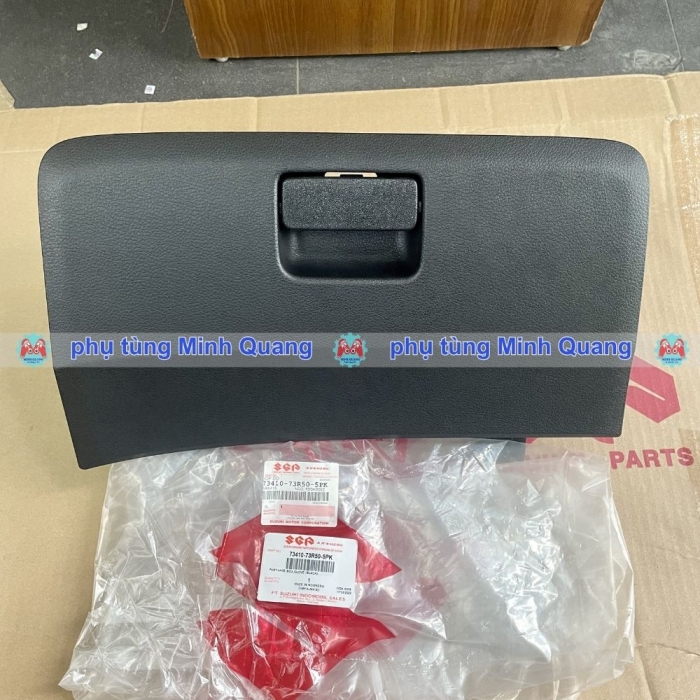 Hộp để đồ ghế phụ Suzuki XL7 2019–2026
